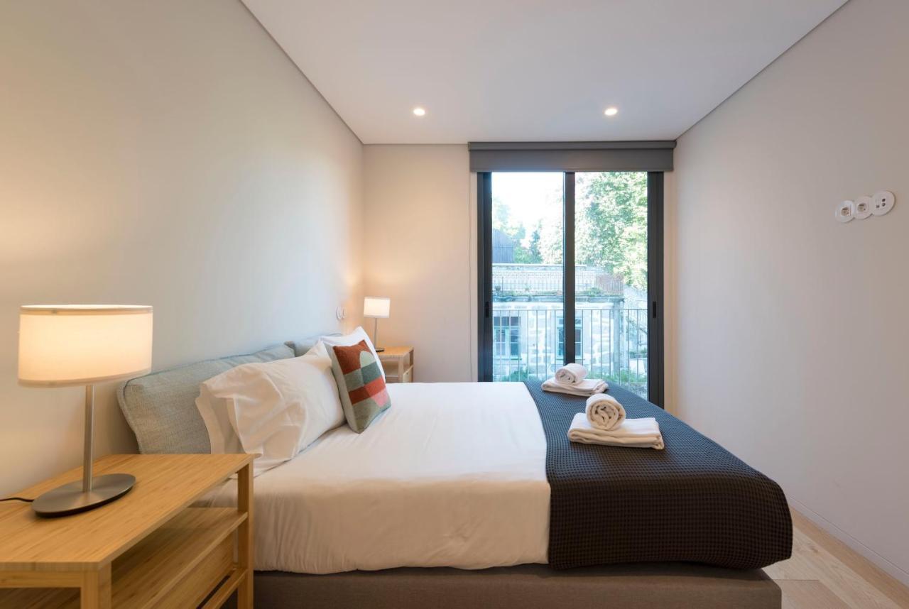 Lovelystay - Primrose 2br Flat With Free Parking, Ac And Balcony Apartament Porto